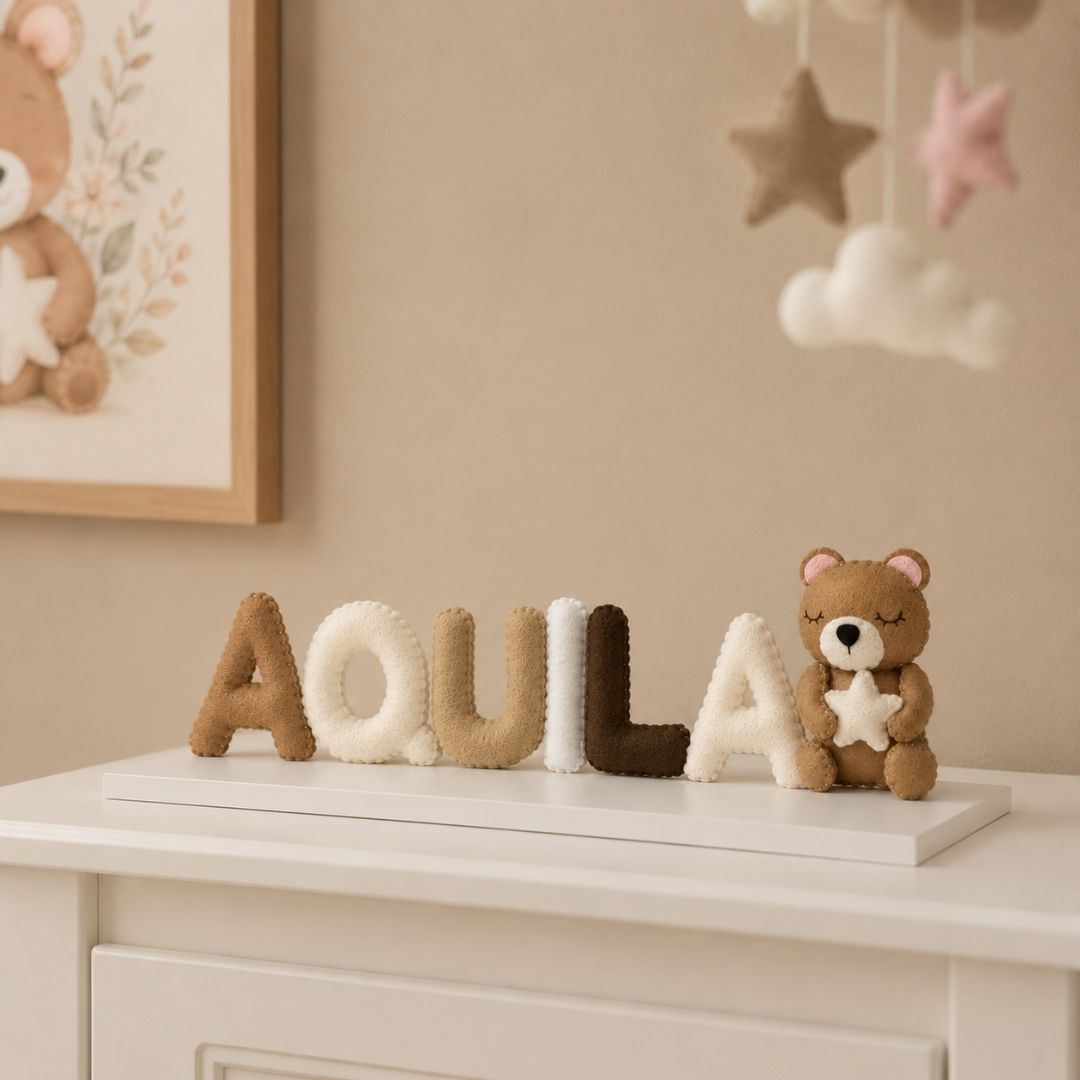 Gepersonaliseerd naambordje beer megt ster voor de babykamer met naam van het kindje, handgemaakt als uniek kraamcadeau